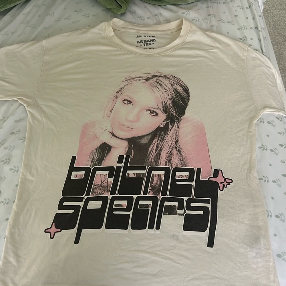 American Eagle Graphic Band Tee